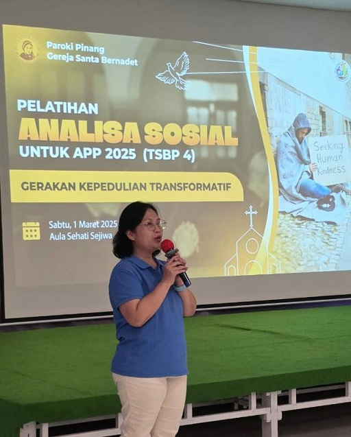 Ketua SKKS merangkap MC PAKAI